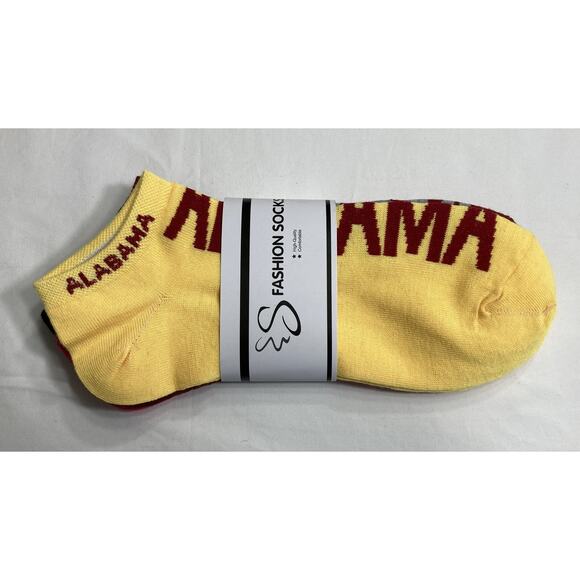 Alabama Crimson Tide Socks Ankle Women's size: 9 to 11 2 packs of 3, NCAA - Picture 2 of 7